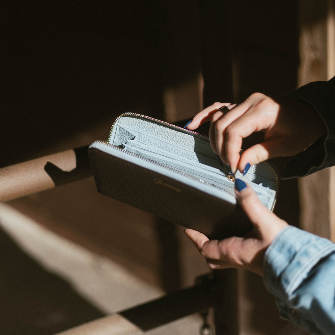 The Dolly Nav Zipper Wallet - Bluebelle