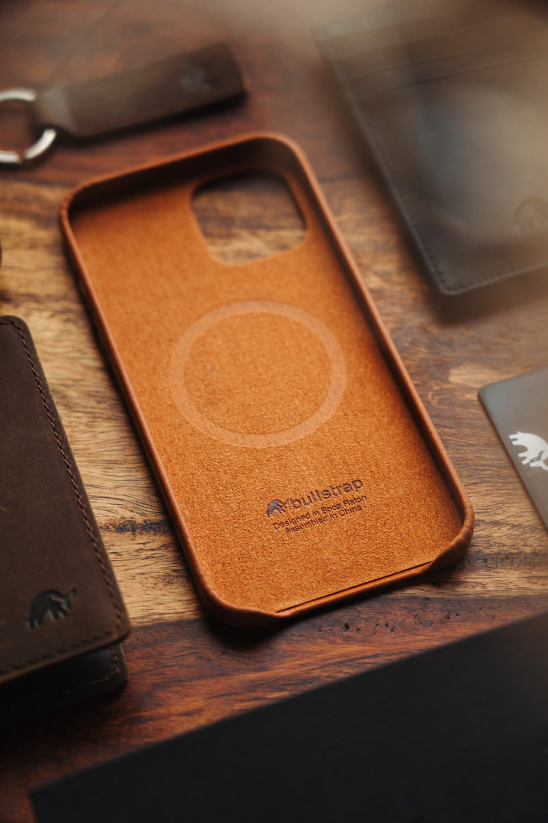 Leather phone case with MagSafe circle and Bullstrap logo