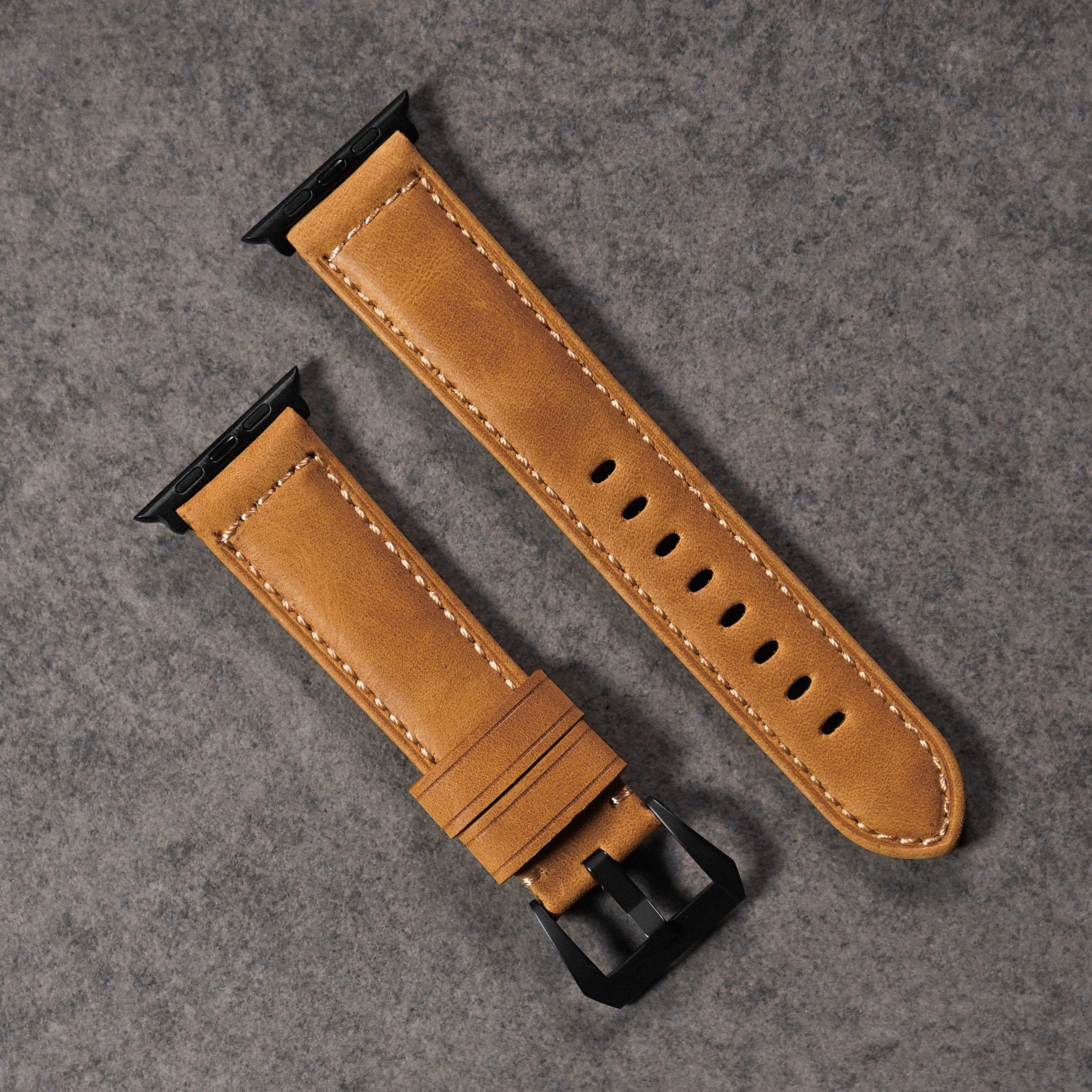 Classic Leather Straps an Apple Watch | Bullstrap®