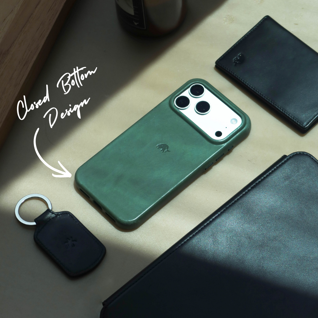 LIMITED EDITION The Original Leather Case - EVERGREEN