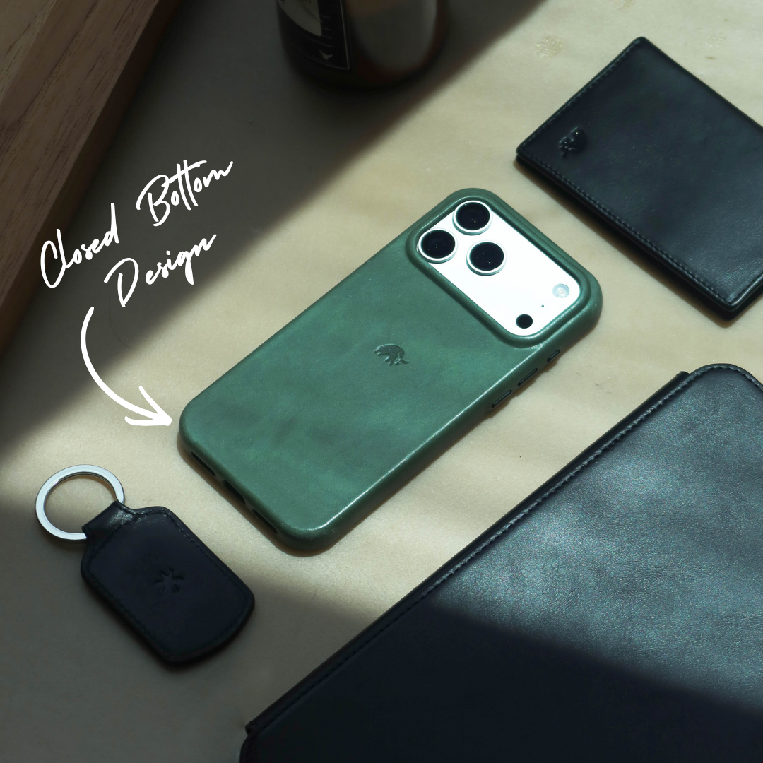 LIMITED EDITION The Original Leather Case - EVERGREEN