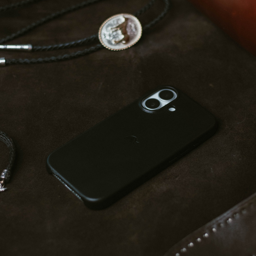 The Minimalist Case - BLACK EDITION