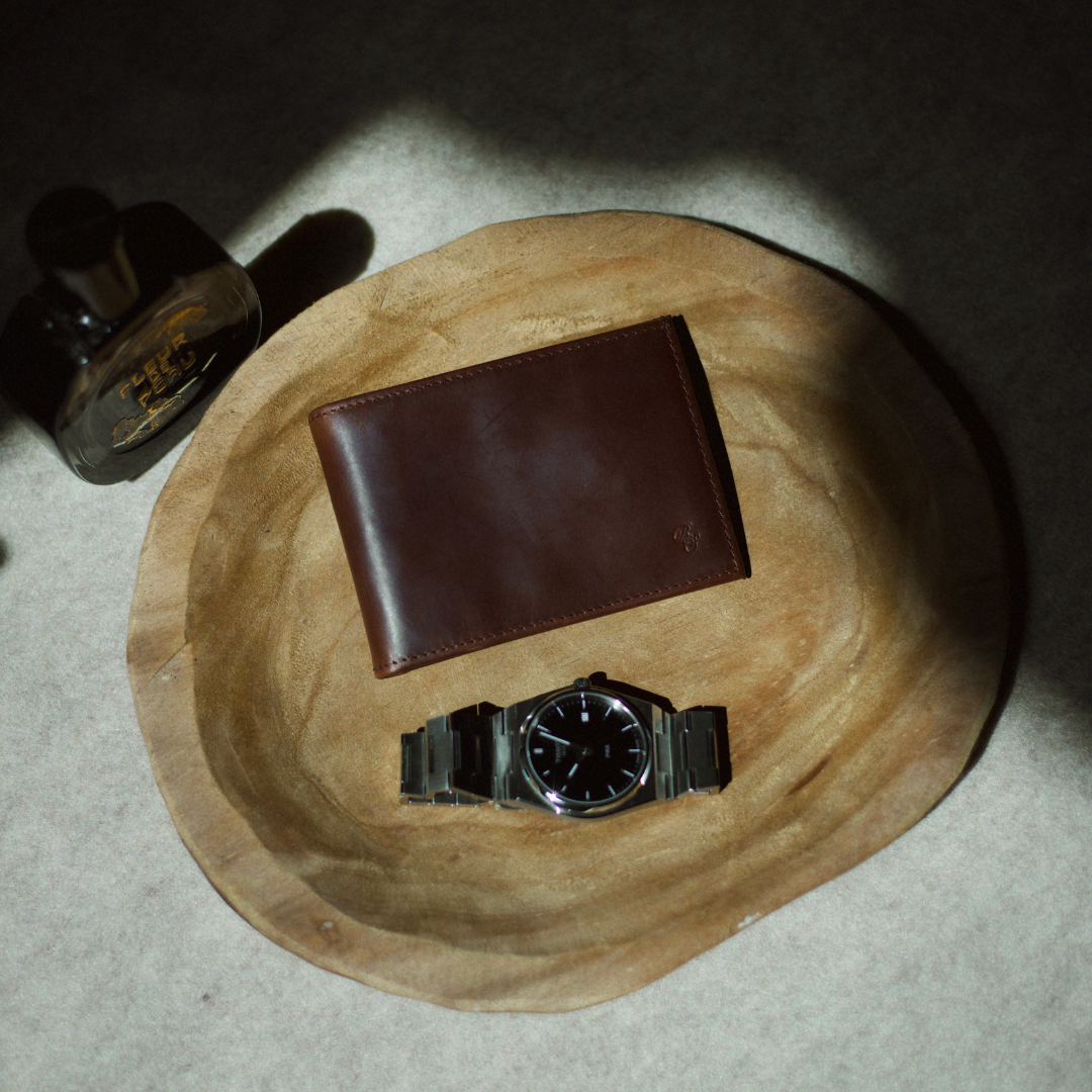 Reserve Trackable Wallet - Bifold