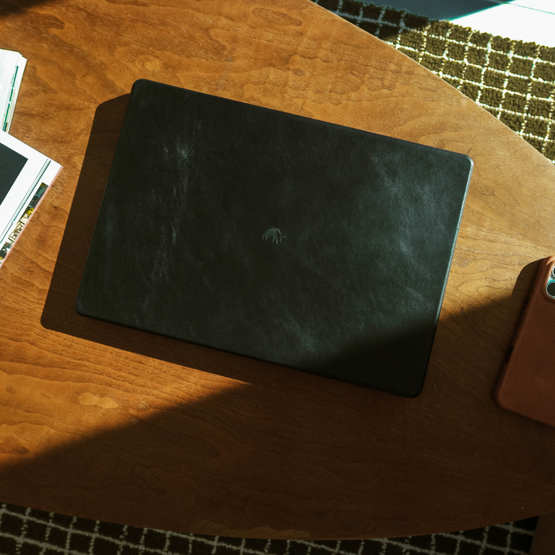 Leather MacBook Shell - Black
