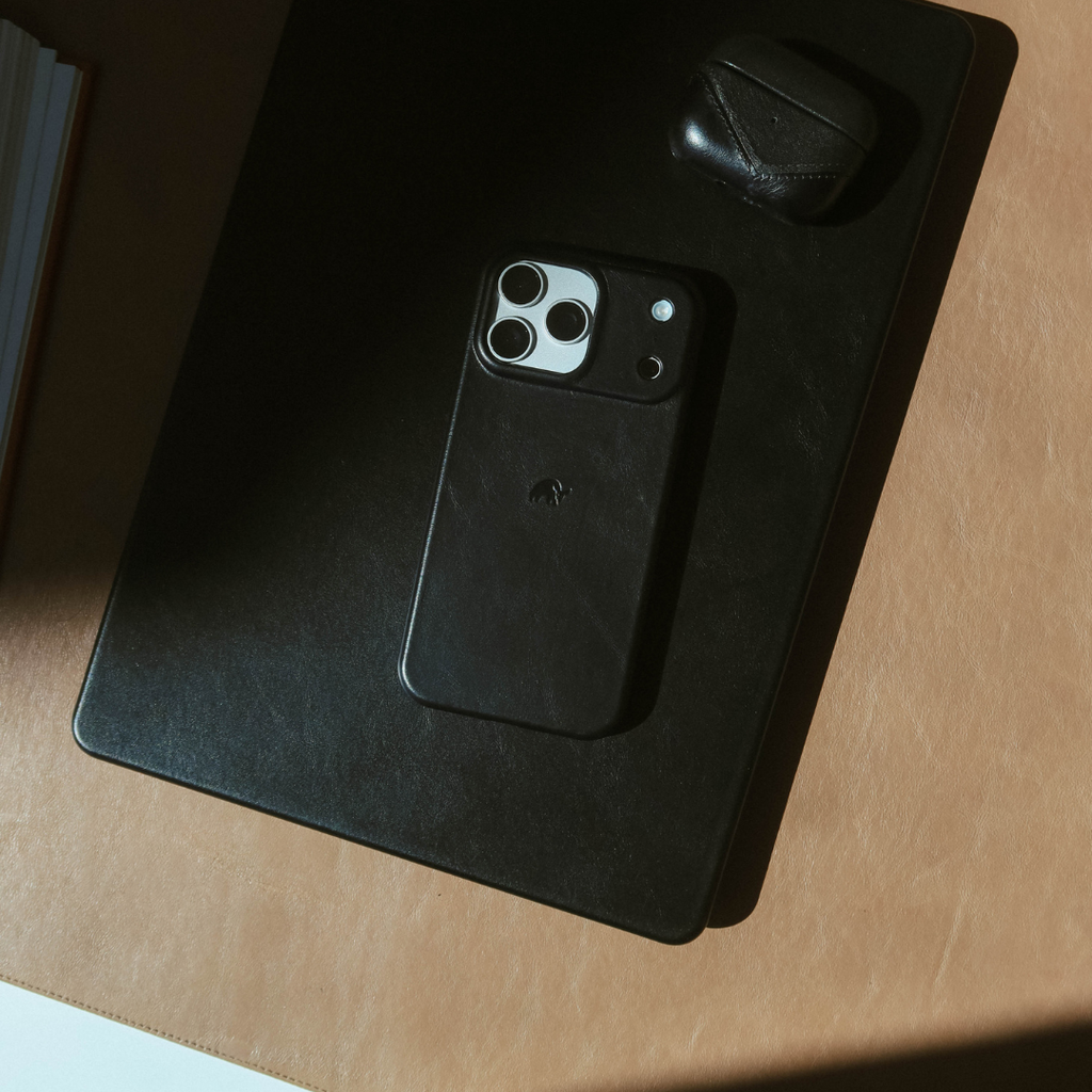 Leather MacBook Shell - Black