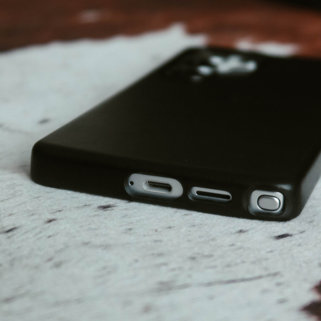 Samsung Galaxy S25 Ultra Case - BLACK