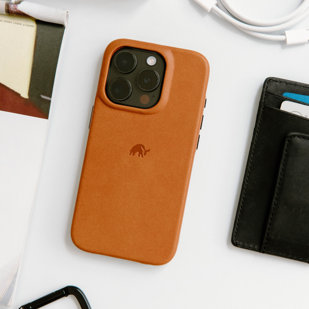Shop Luxury iPhone Cases and Leather Phone Cases - Bullstrap®