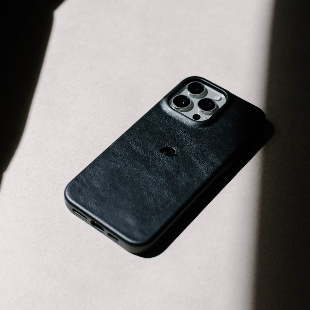 The New Contemporary Case - BLACK EDITION