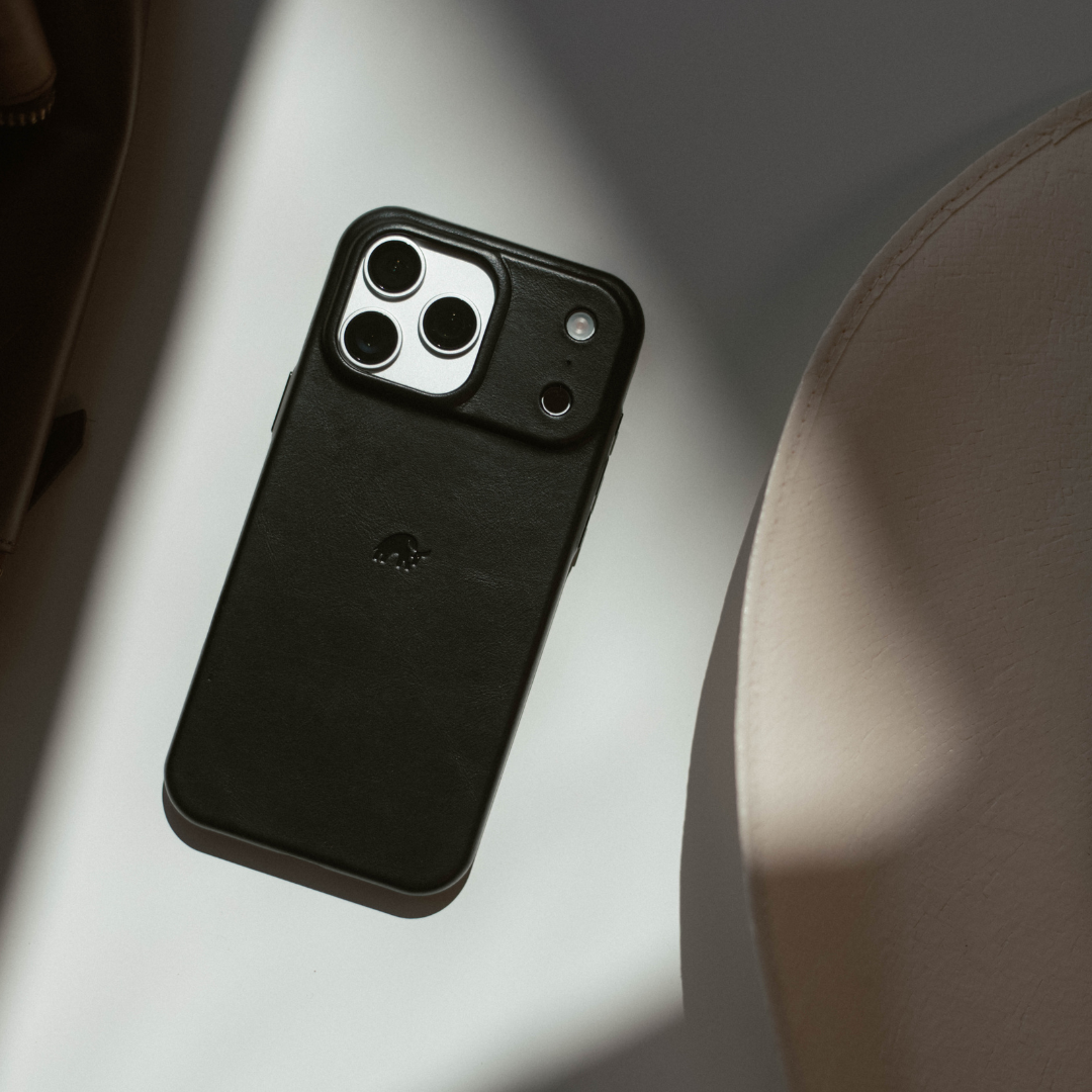 The Plateau Leather Case - BLACK EDITION