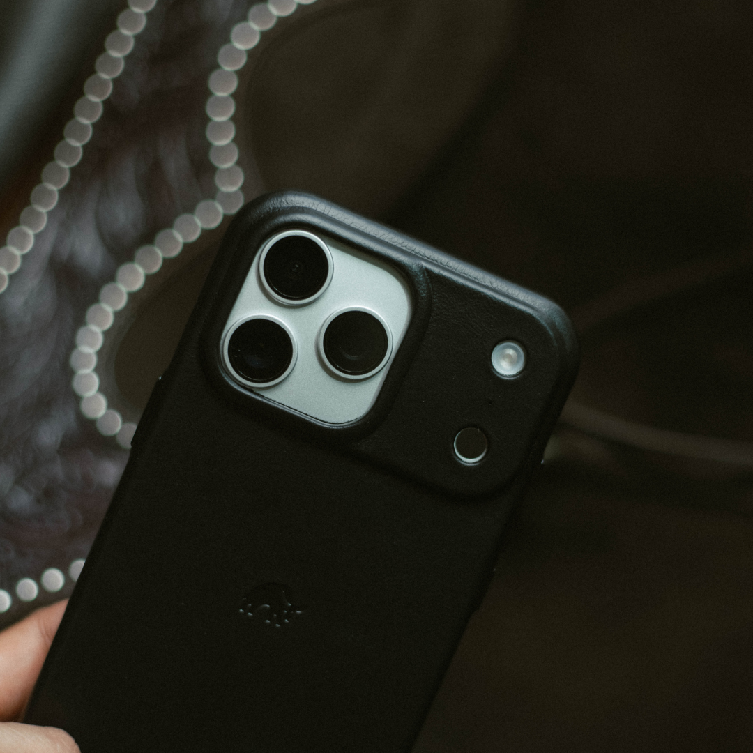 The Plateau Leather Case - BLACK EDITION