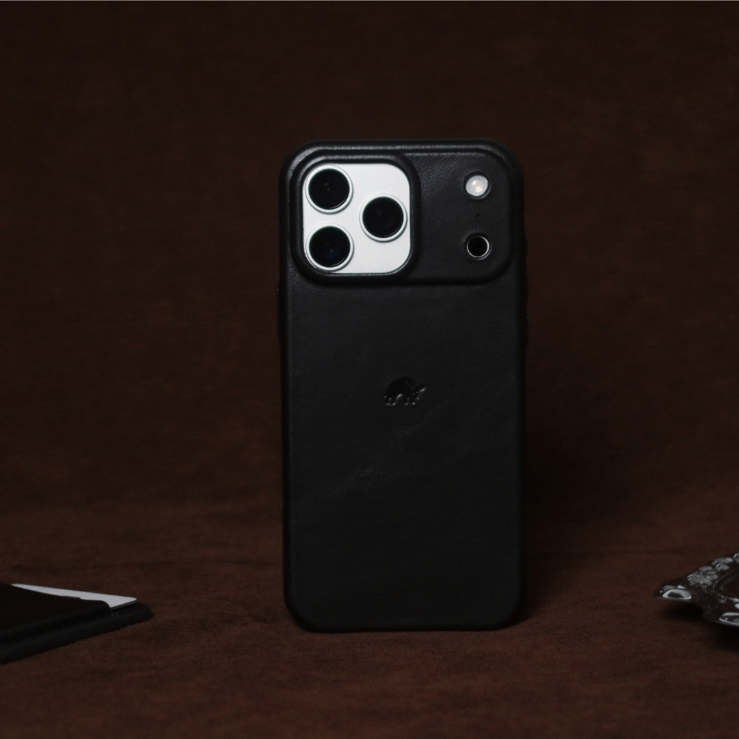 The Plateau Leather Case - BLACK EDITION