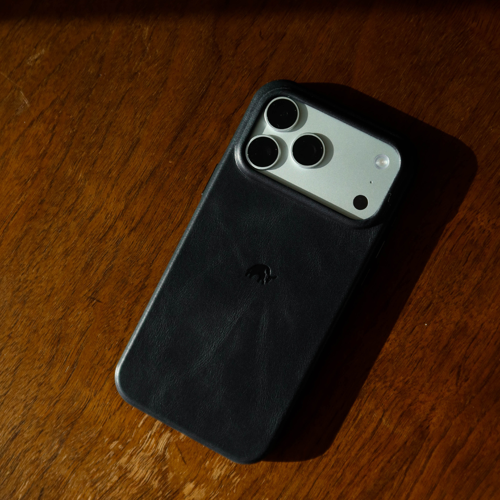 The Contemporary Plateau Case - BLACK