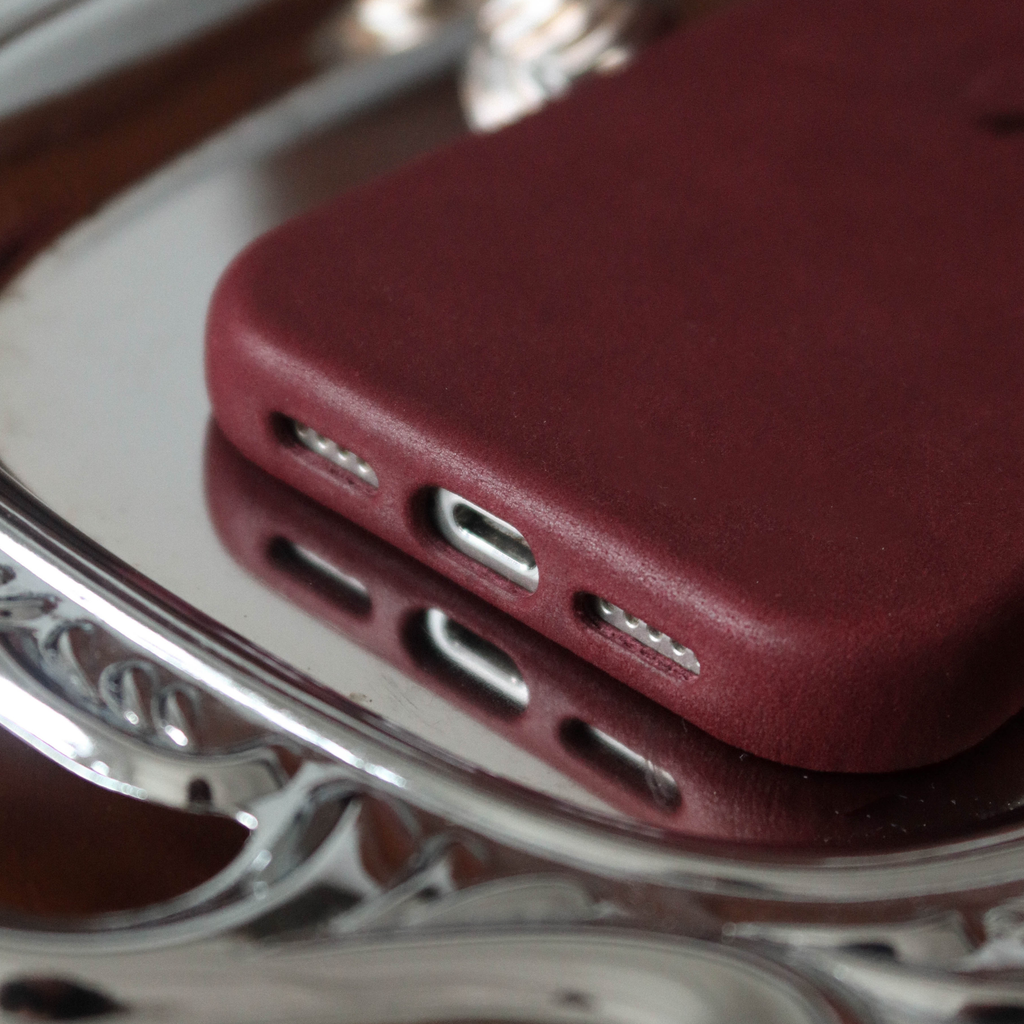 LIMITED EDITION The Original Leather Case - OXBLOOD