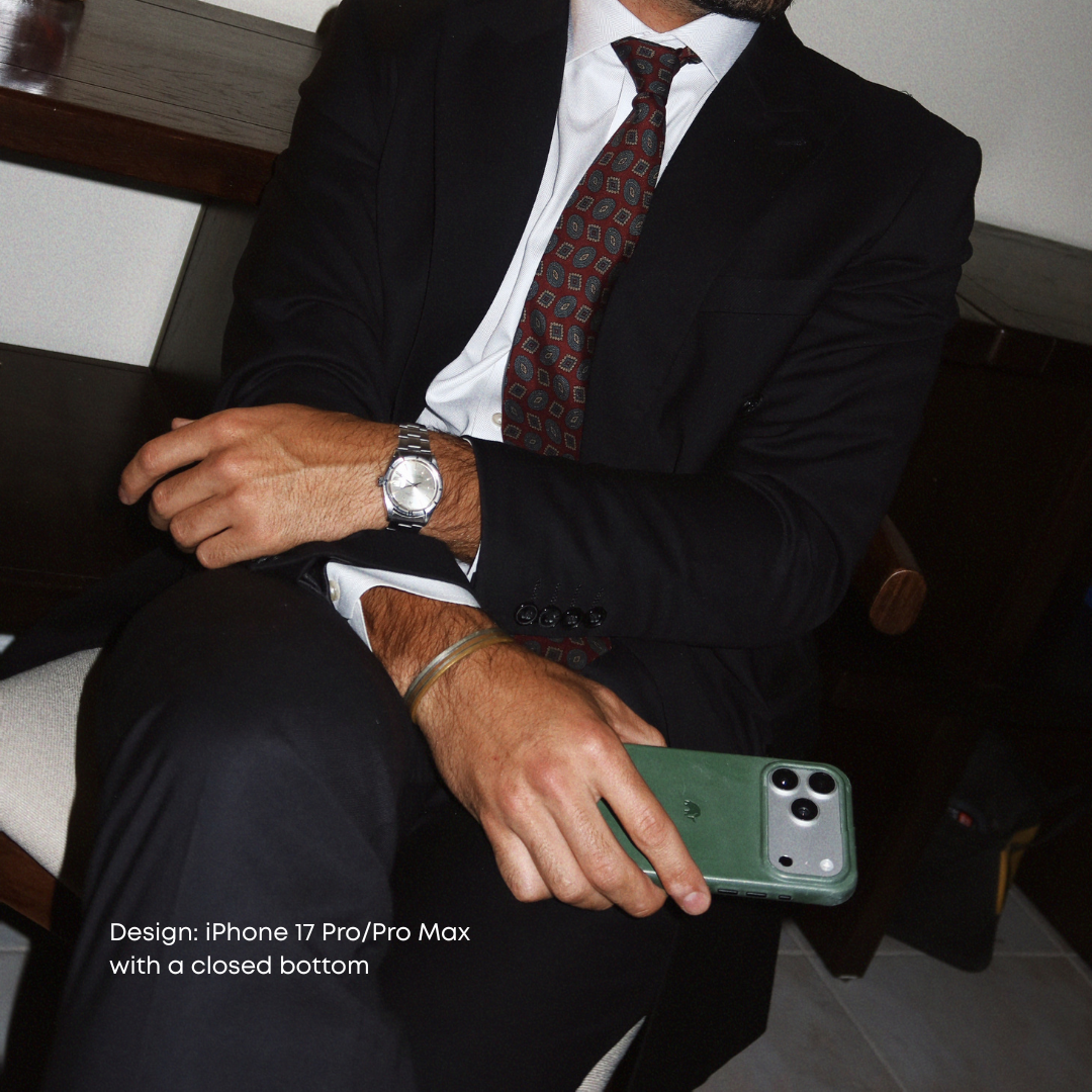 LIMITED EDITION The Original Leather Case - EVERGREEN