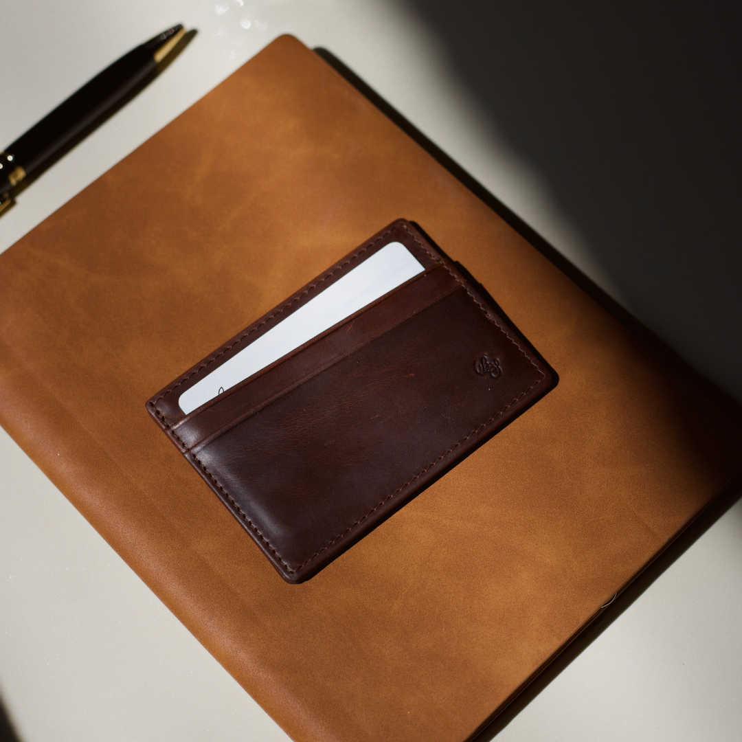 Reserve Trackable Wallet - Card Holder