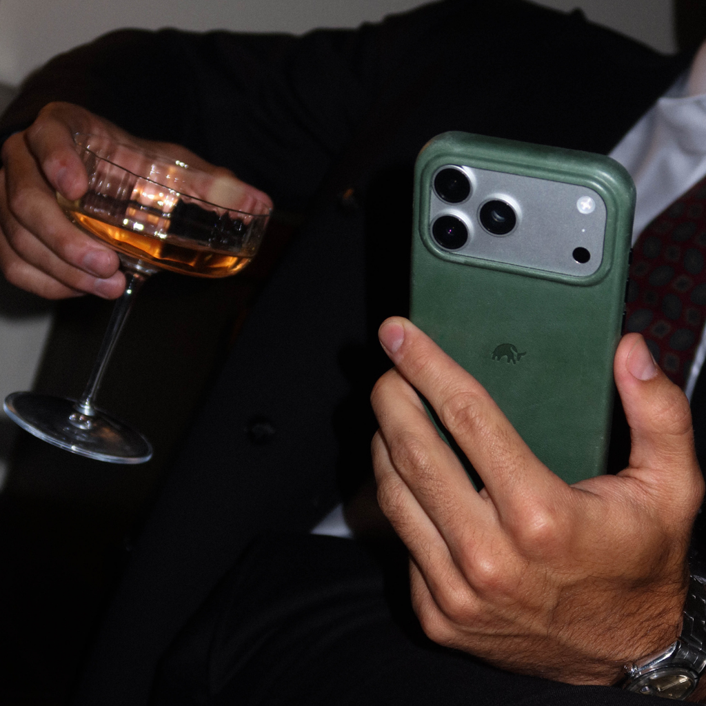 LIMITED EDITION The Original Leather Case - EVERGREEN