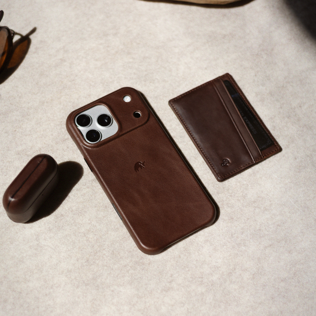 Reserve Trackable Wallet - Card Holder