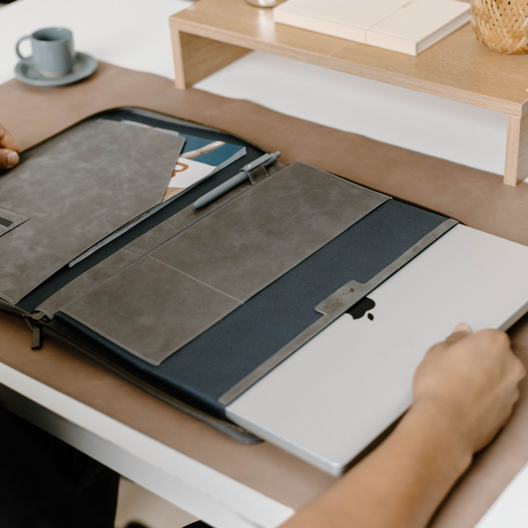 Leather Laptop Sleeve - SLATE