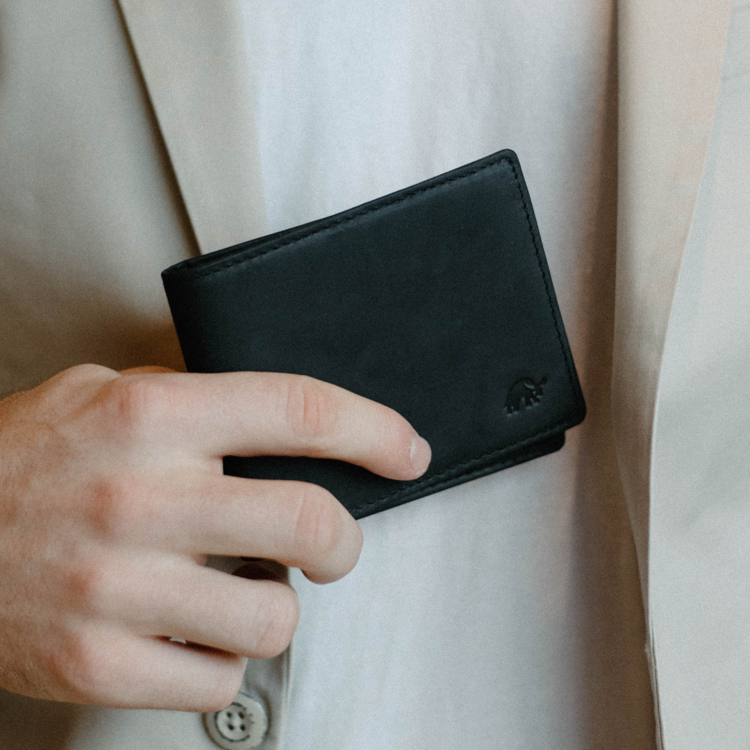 Bifold Wallet - Black Edition