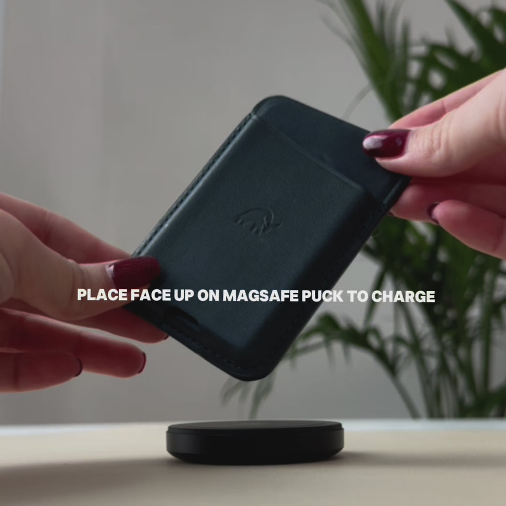 Leather Nav Messenger Wallet - BLACK EDITION