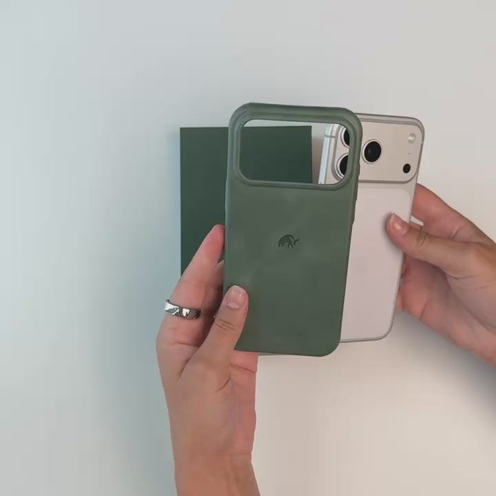 LIMITED EDITION The Contemporary Plateau Case - EVERGREEN