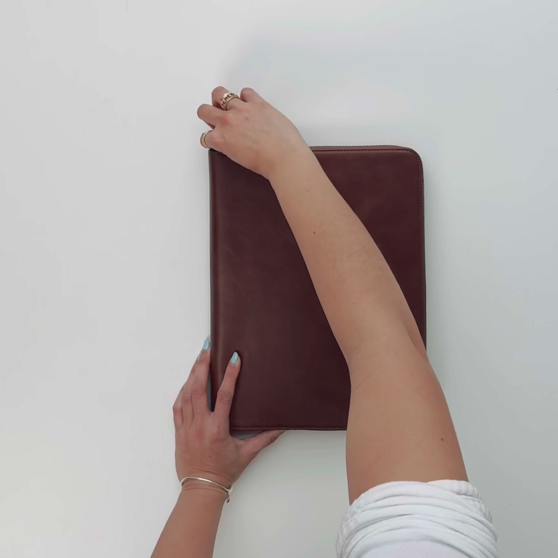 Leather MacBook Sleeve - Terra