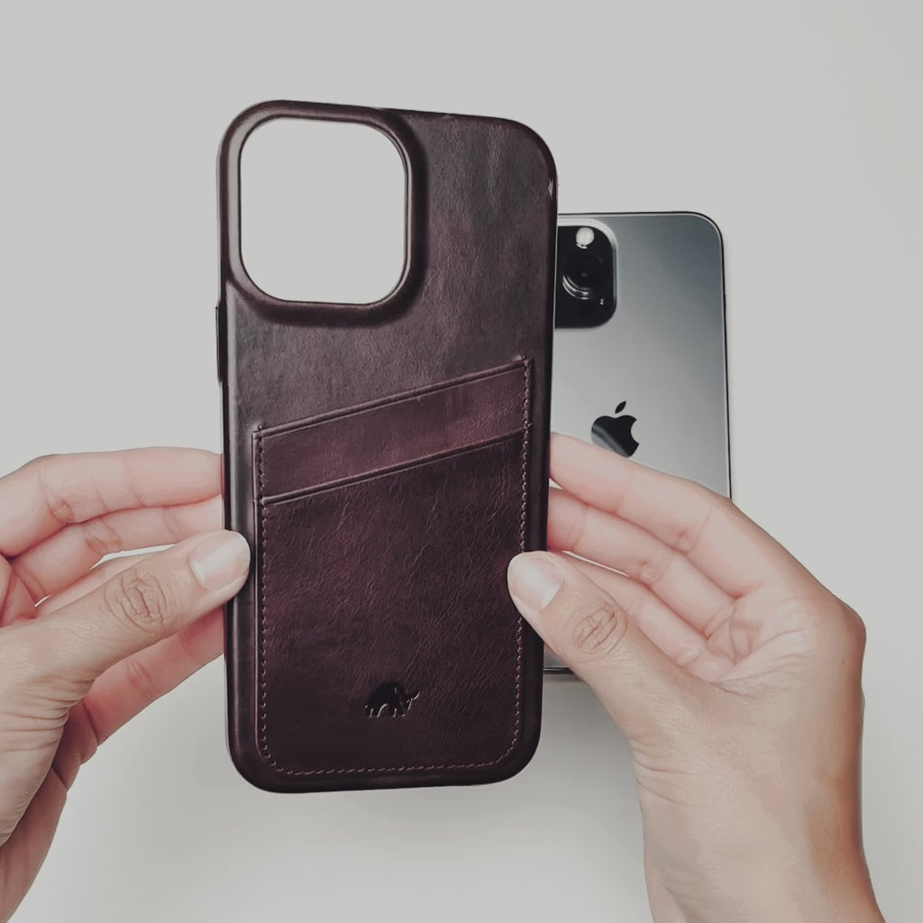 The Minimalist Portfolio Case - BOURBON