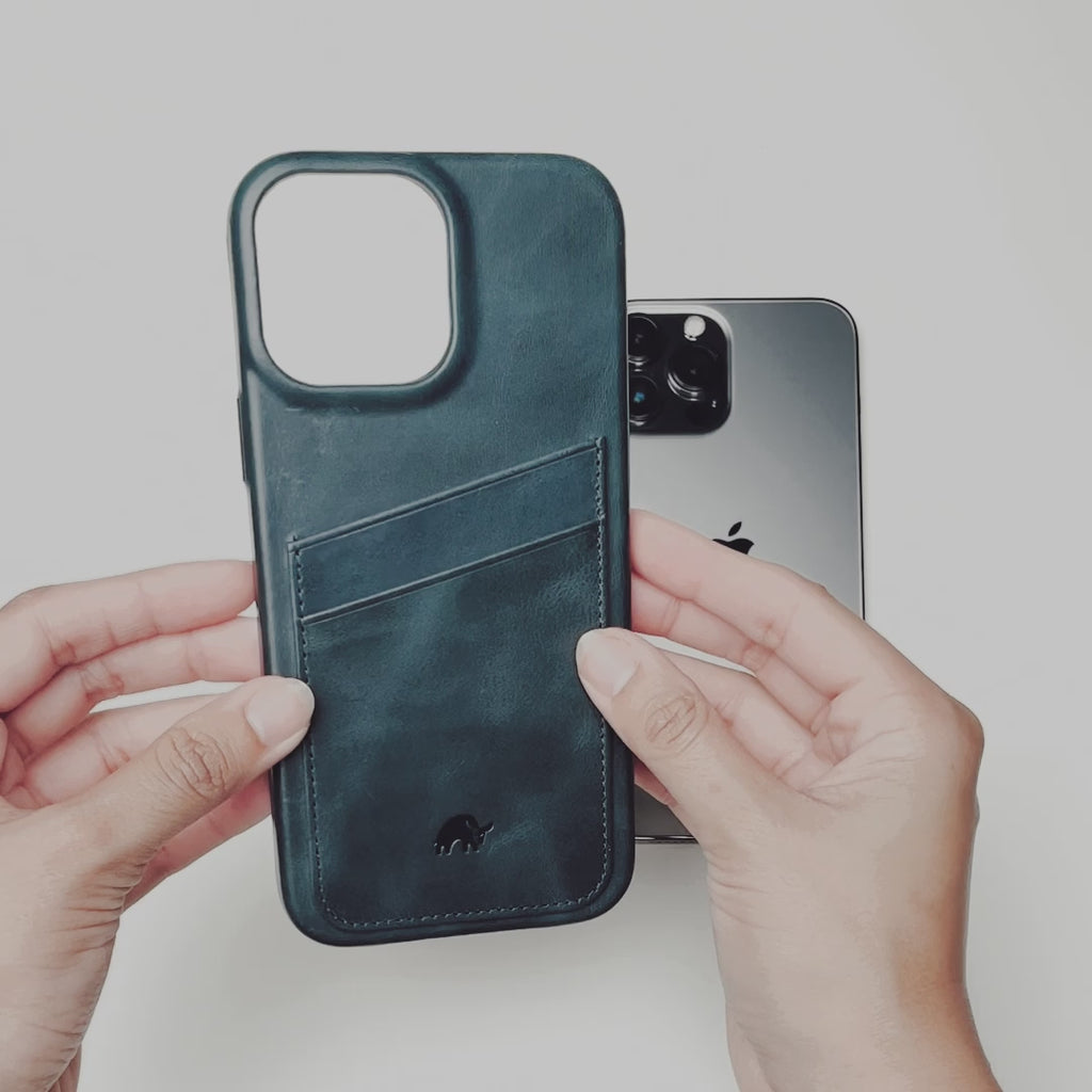 SALE The Minimalist Portfolio Case - OCEAN