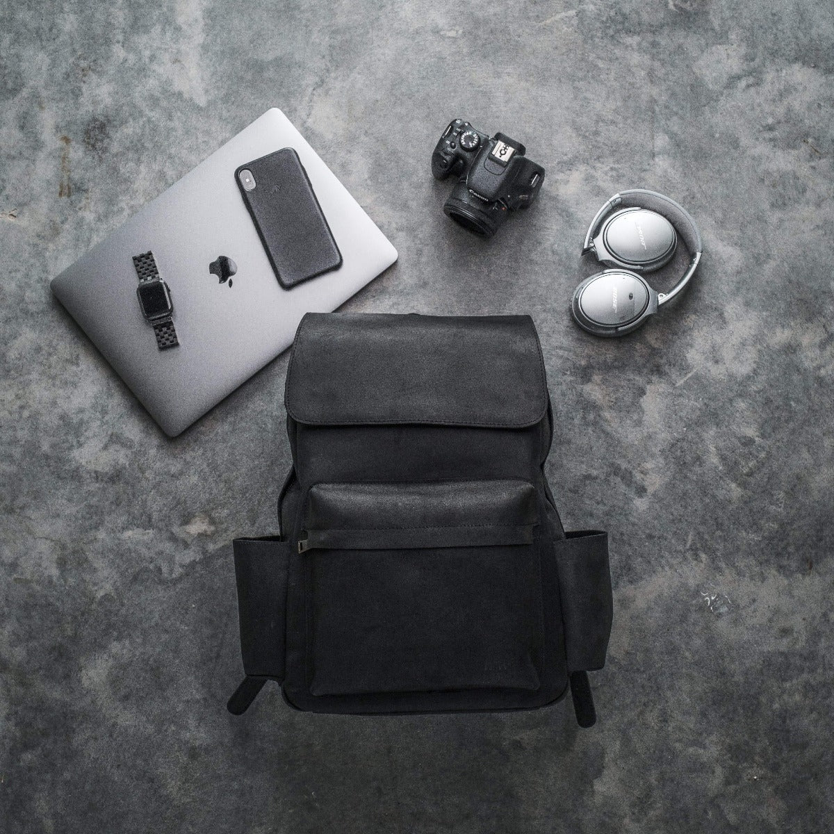Leather Rugged Backpack - Black Edition