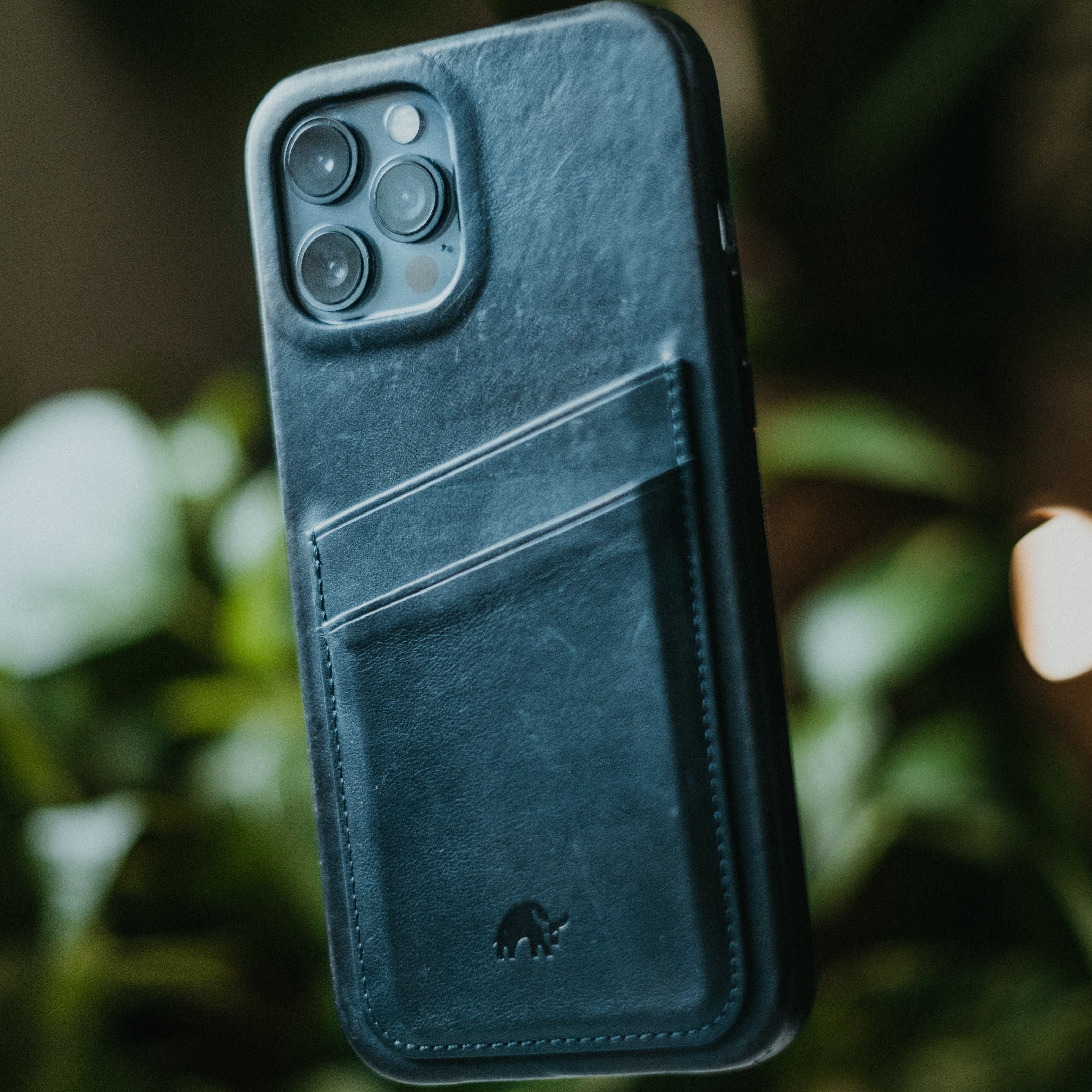 SALE The Minimalist Portfolio Case - OCEAN