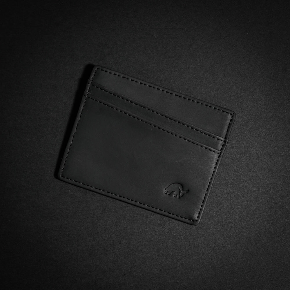Star Embossed Leather Credit Card Holder - Black