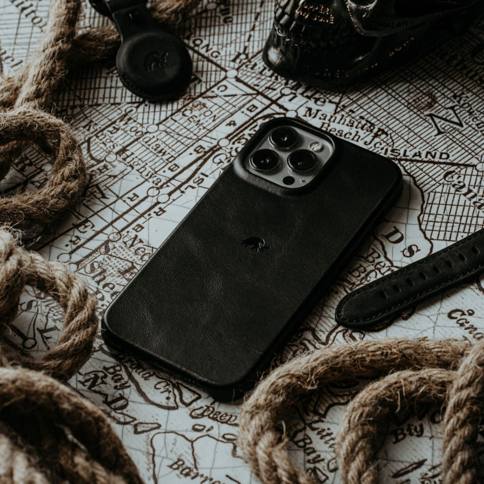 The Minimalist Case - Black EDITION 14 The Minimalist Case - Black EDITION 14
